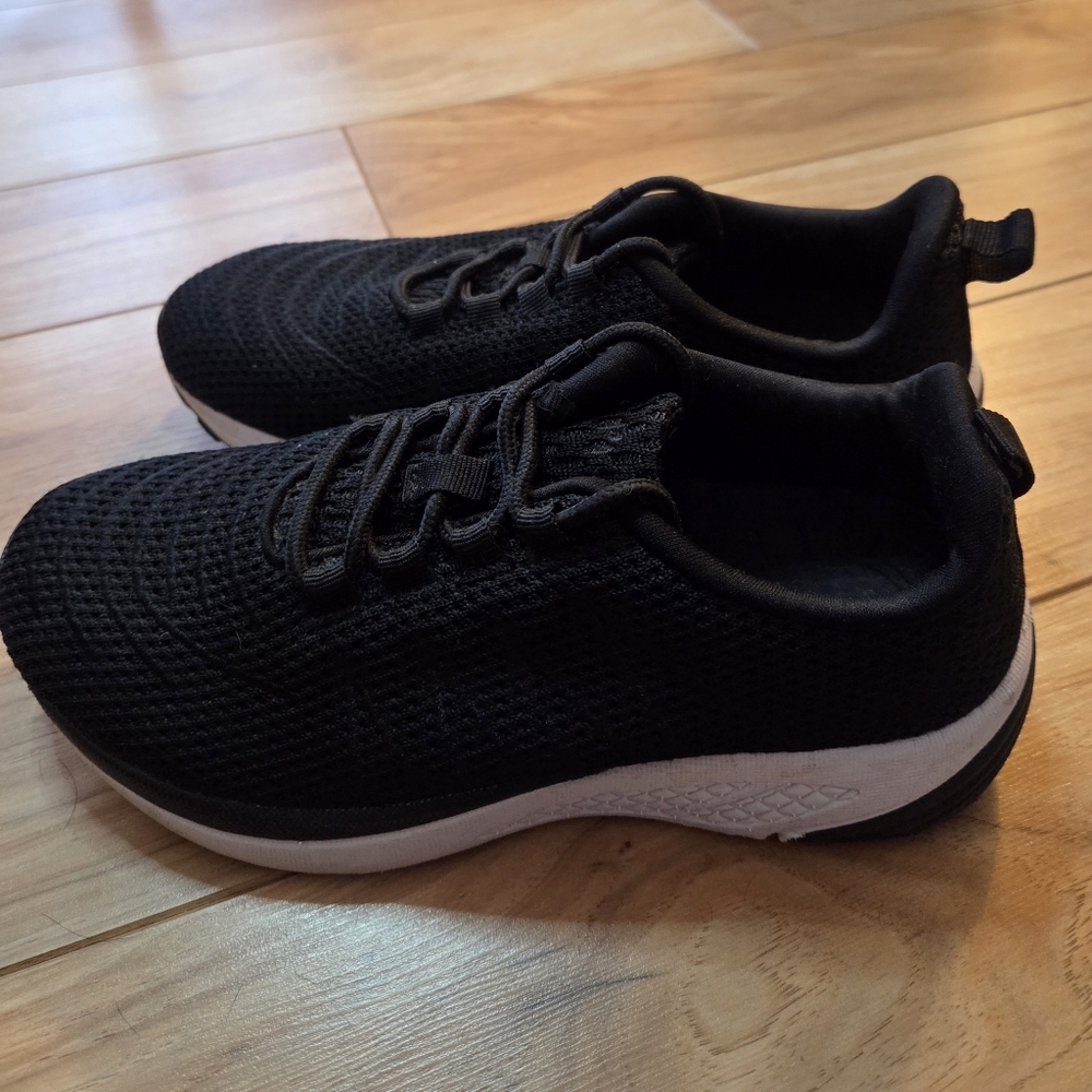 Propet Womens Tour Knit Black Knit Fitness Athletic Sneakers 6.5 Wide Width - Picture 2 of 8